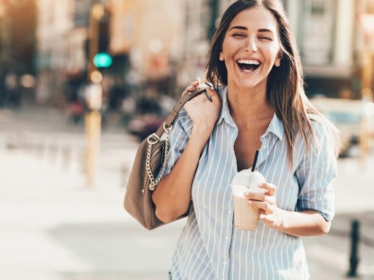 Especialista em lipoenxertia para olheiras em São Paulo